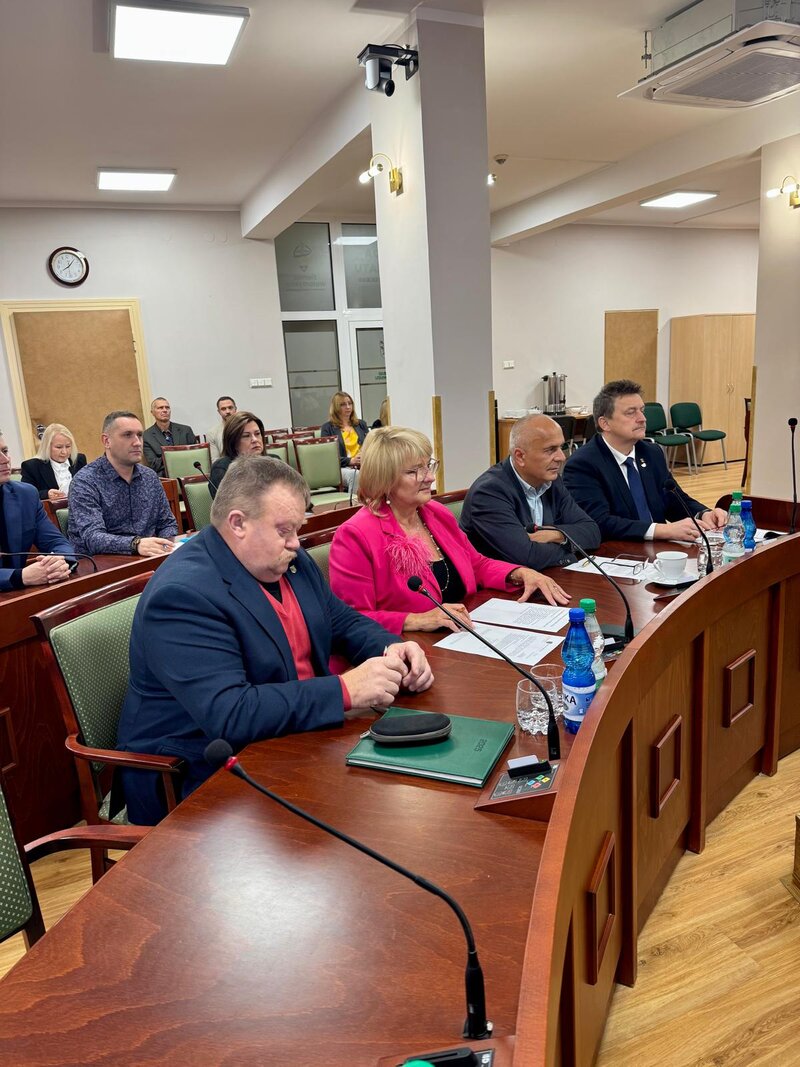 14 października 2025